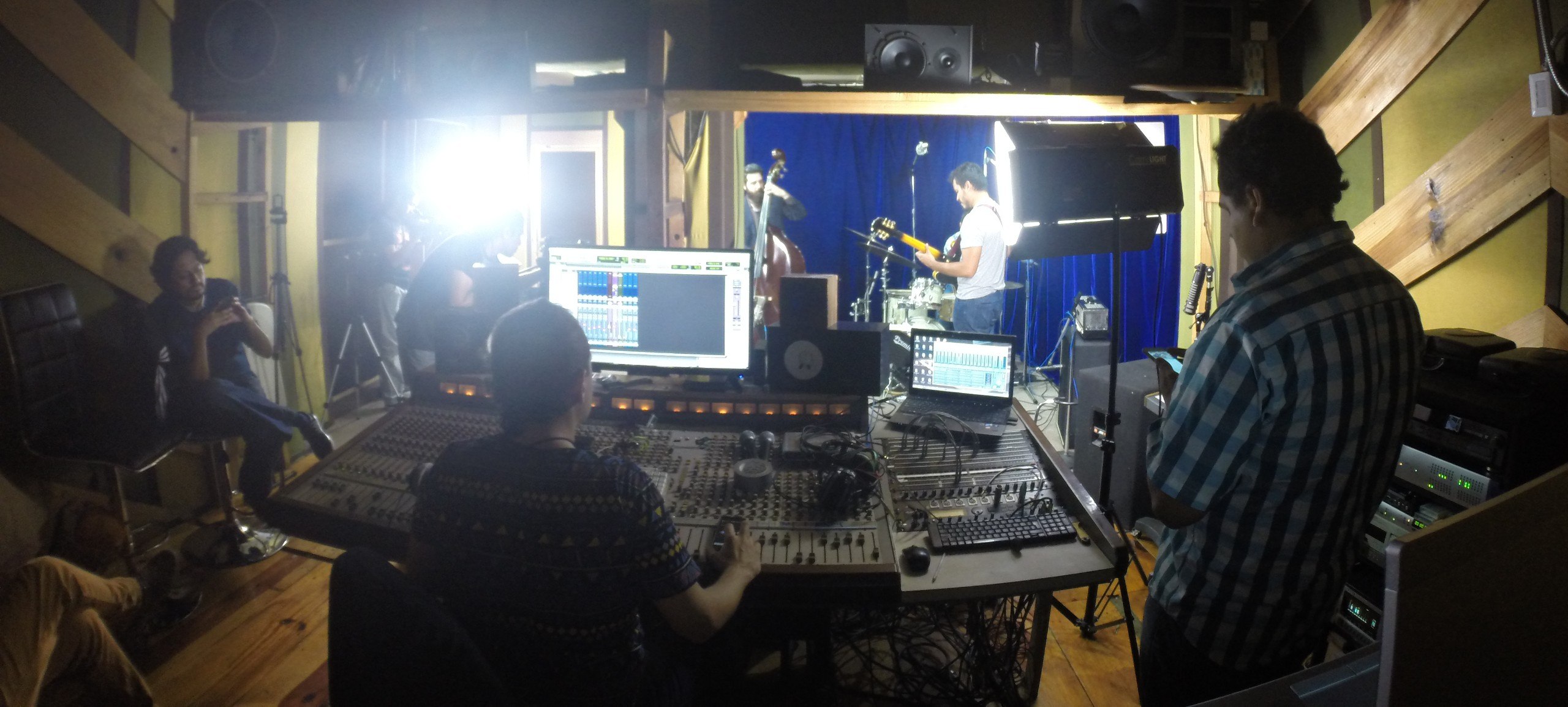 Live Room y sala de control de Arte Acústico
